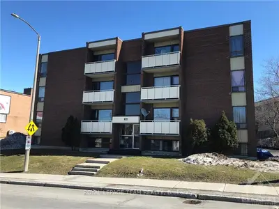 1077 MERIVALE Road 15, Carlington - Central Park, ON K1Z 6A9