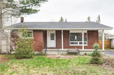 1421 LEPAGE Avenue, Carlington - Central Park, ON K1Z 8M8