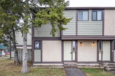 1785 MEADOWBROOK Road, Cyrville - Carson Grove - Pineview, ON K1B 4W6