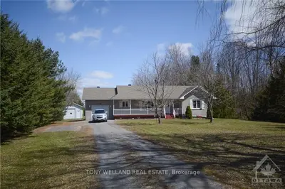 1389 SOUTH RUSSELL Road, Russell, ON K4R 1E5