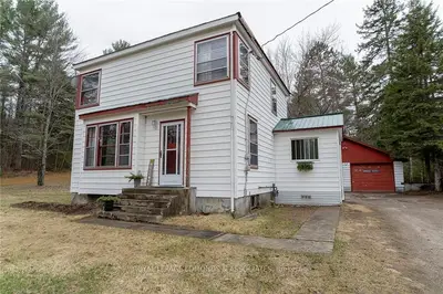 32899 HIGHWAY 17, Laurentian Hills, ON K0J 1P0