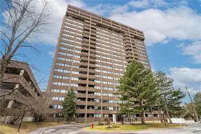 3360 SOUTHGATE Drive 101, Hunt Club - South Keys and Area, ON K1V 9A6