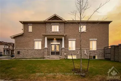 201 SITTELLE, Orleans - Cumberland and Area, ON K4A 1G1
