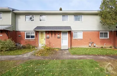 1480 HEATHERINGTON Road L, Hunt Club - South Keys and Area, ON K1V 6S1