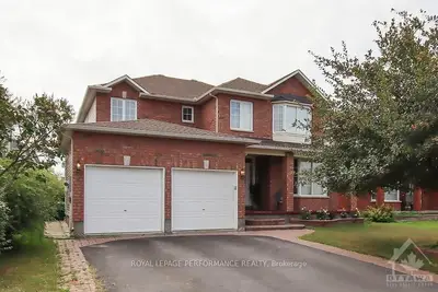 29 FANTERRA Way, Hunt Club - South Keys and Area, ON K1T 3Y7
