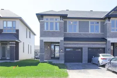 617 CAPRICORN Circle, Blossom Park - Airport and Area, ON K4M 0J4