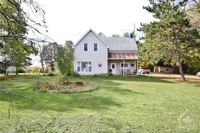 5093 HIGHWAY 17, Carp - Dunrobin - Huntley - Fitzroy and Area, ON K7S 3G7