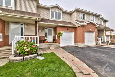 366 FAIRBROOKE Court, Arnprior, ON K7S 0E6