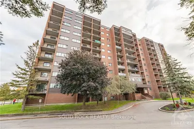 2650 SOUTHVALE Crescent 307, Elmvale Acres and Area, ON K1B 4S9