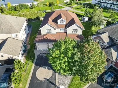 176 FINN Court, Hunt Club - South Keys and Area, ON K1V 2C8
