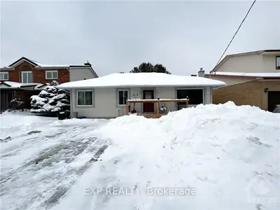 1563 KINGSDALE Avenue, Blossom Park - Airport and Area, ON K1T 1H1
