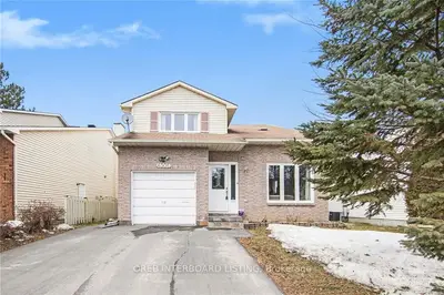 6305 HARTLAND Street, Orleans - Convent Glen and Area, ON K1C 3J5