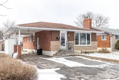 740 CLAUDE Street UNIT B, Overbrook - Castleheights and Area, ON K1K 2S2