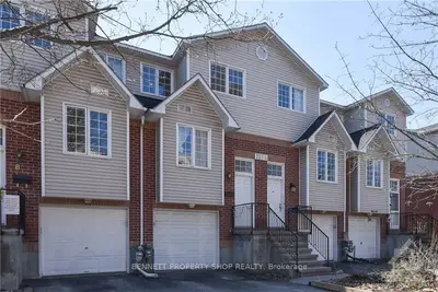 1168 BELANGER Avenue 6, Billings Bridge - Riverside Park and Area, ON K1H 8A2