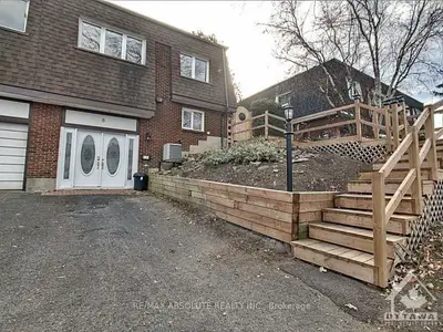 6 OBERON Street, Bells Corners and South to Fallowfield, ON K2H 7X7