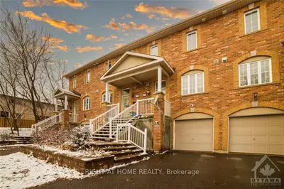1305 MEADOWLANDS Drive E, Cityview - Parkwoods Hills - Rideau Shore, ON K2E 7B3