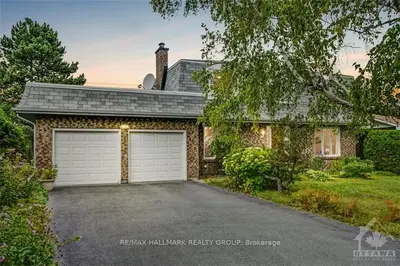15 RIVER BEND Drive, Crystal Bay - Rocky Point - Bayshore, ON K2H 5G9