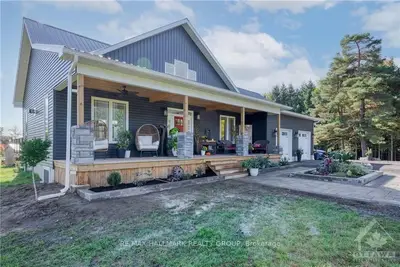 10522 COUNTY ROAD 2 Road, South Dundas, ON K0E 1K0