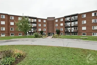 2044 ARROWSMITH Drive 207A, Beacon Hill North - South and Area, ON K1J 8V9