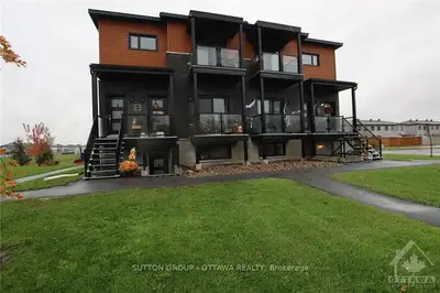 251 CAPRI Avenue 1, Russell, ON K0A 1W0