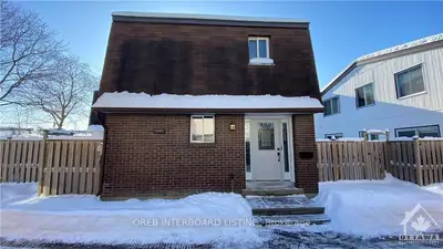 2210 LOYOLA Avenue 19, Beacon Hill North - South and Area, ON K1J 7W3