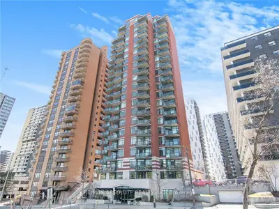 570 LAURIER Avenue W 2301, Ottawa Centre, ON K1R 1C8