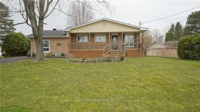 3644 CHARLOTTE Avenue, South Stormont, ON K0C 1P0