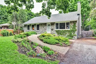 1485 CRESTWOOD Place, Alta Vista and Area, ON K1G 0V4