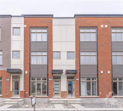 919 MOSES TENNISCO Street, Manor Park - Cardinal Glen and Area, ON K1K 0P2