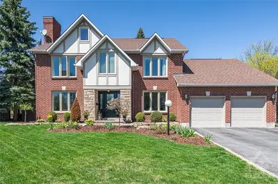 9 BUTTONWOOD Trail, Stittsville - Munster - Richmond, ON K2S 1C9