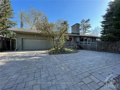 304 SMYTH Road, Alta Vista and Area, ON K1H 5A3