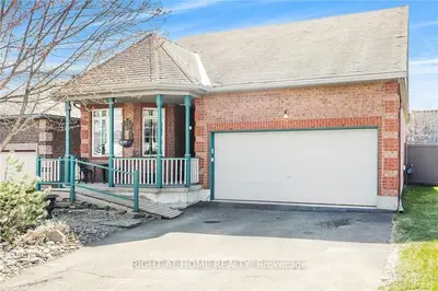 103 GARDENIA Court, Hunt Club - South Keys and Area, ON K1G 6R4