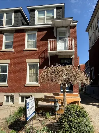51 Heney Street, Lower Town - Sandy Hill, On K1n 5v6