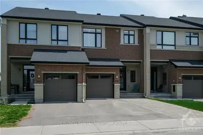 238 SOUTHBRIDGE Street, Blossom Park - Airport and Area, ON K4M 0C5