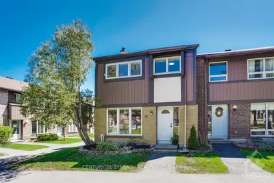 2111 MONTREAL Road 106, Beacon Hill North - South and Area, ON K1J 8M8