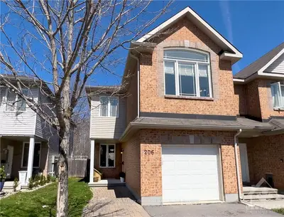 206 TALLTREE Crescent, Stittsville - Munster - Richmond, ON K2S 0B1