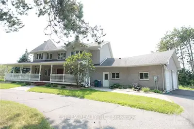 102 DAVID KENNEDY Drive, Constance Bay - Dunrobin - Kilmaurs - Woodlawn, ON K0A 1T0