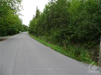 LOT 20 OPEONGO Road, Constance Bay - Dunrobin - Kilmaurs - Woodlawn, ON K0A 3M0