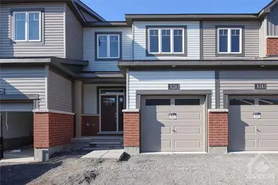 820 DYNASTY Street, Orleans - Cumberland and Area, ON K4A 5L4