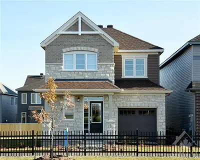 259 MISSION TRAIL Crescent, Kanata, ON K2T 0H7