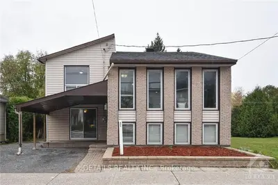 3684 CHAMPLAIN Road, Clarence-Rockland, ON K0A 1E0