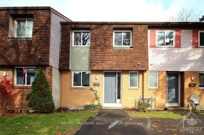 2983 OLYMPIC Way, Blossom Park - Airport and Area, ON K1T 1Y3