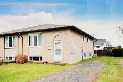 808 MACODRUM Drive, Brockville, ON K6V 6H5