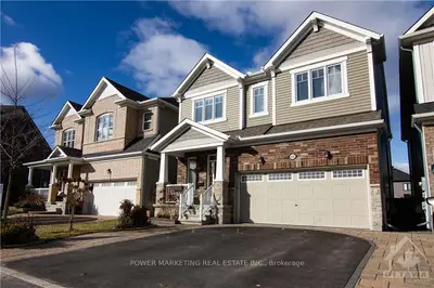 256 CASA GRANDE Circle, Orleans - Cumberland and Area, ON K4A 3W5