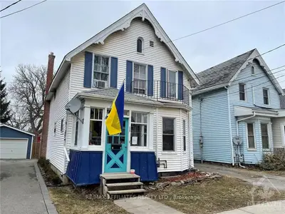 138 PEARL Street, Brockville, ON K6V 4C6