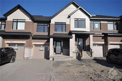 365 BROADRIDGE Crescent, Orleans - Convent Glen and Area, ON K1W 0C5