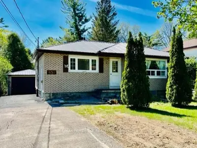651 MOFFAT Street, Pembroke, ON K8A 3Y2