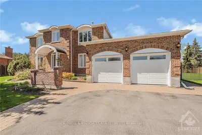 16 MANLY Court, South of Baseline to Knoxdale, ON K2G 5H2