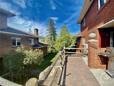 403 STRATAS Court, Kanata, ON K2L 3K6