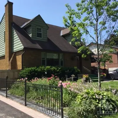 748 CHAPMAN Boulevard, Elmvale Acres and Area, ON K1G 1T9